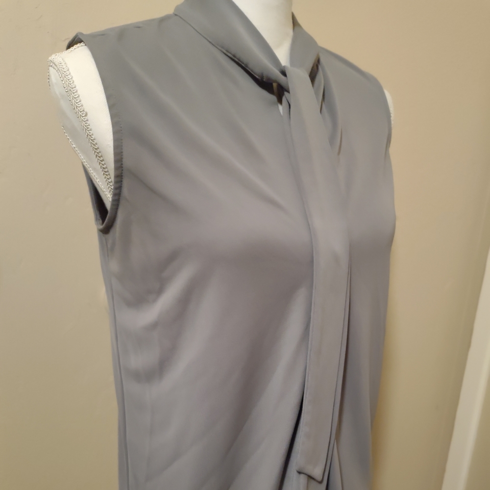 Ann Taylor Gray Blouse